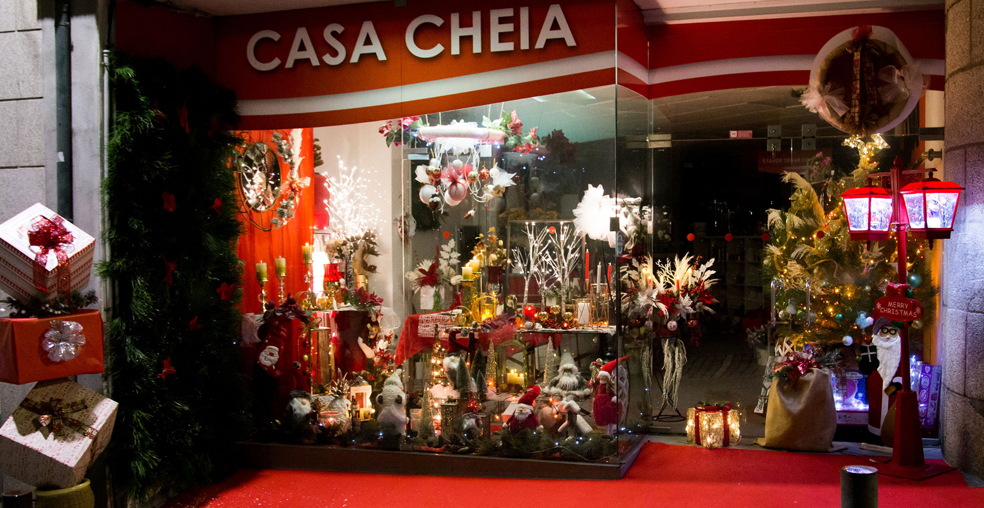 ESTÃO APURADOS OS TRÊS VENCEDORES DO CONCURSO MONTRAS DE NATAL DE 2023