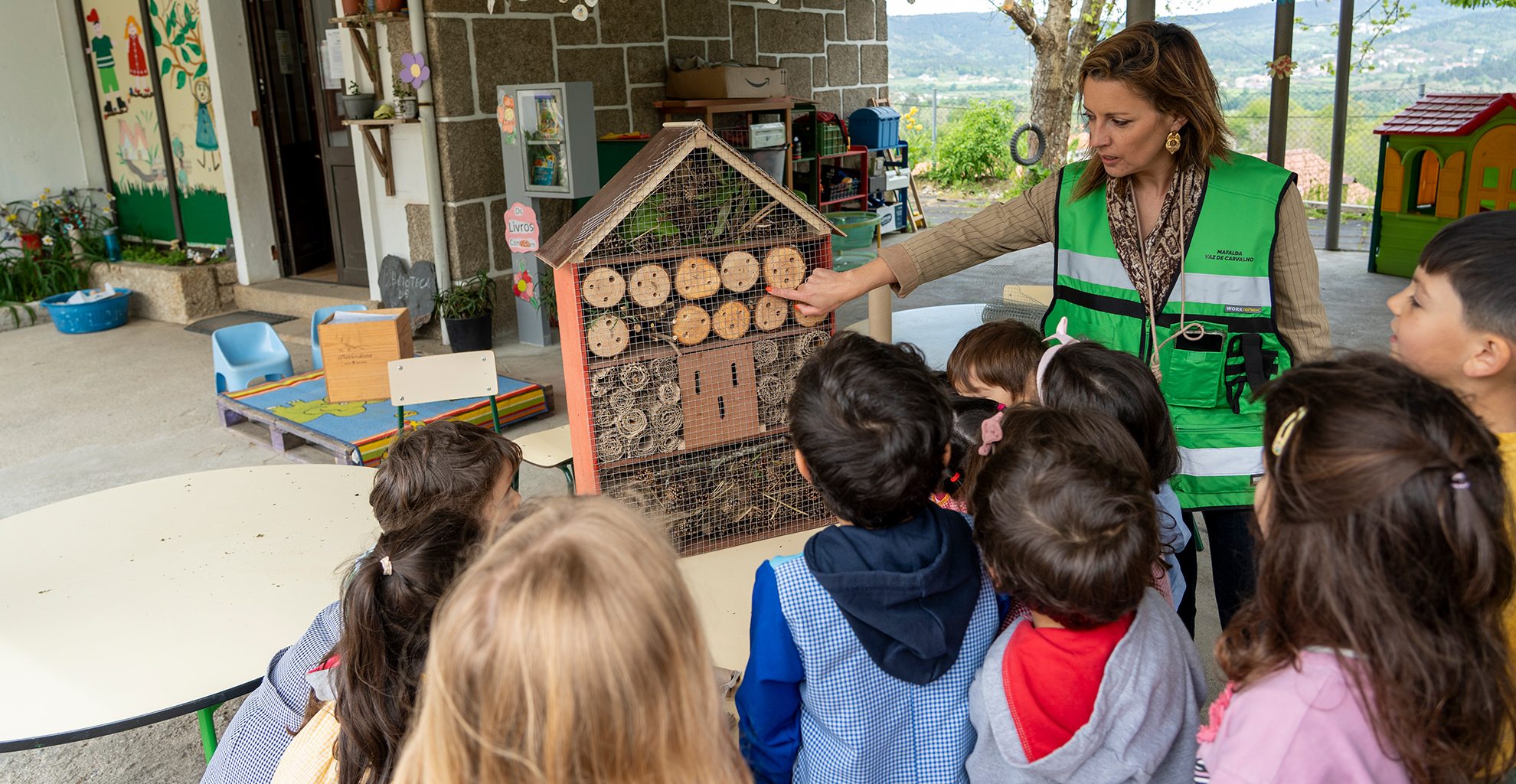 VILA REAL ASSINALA O DIA MUNDIAL DA ABELHA COM ATIVIDADE EDUCATIVA NO JI DE POUSADA