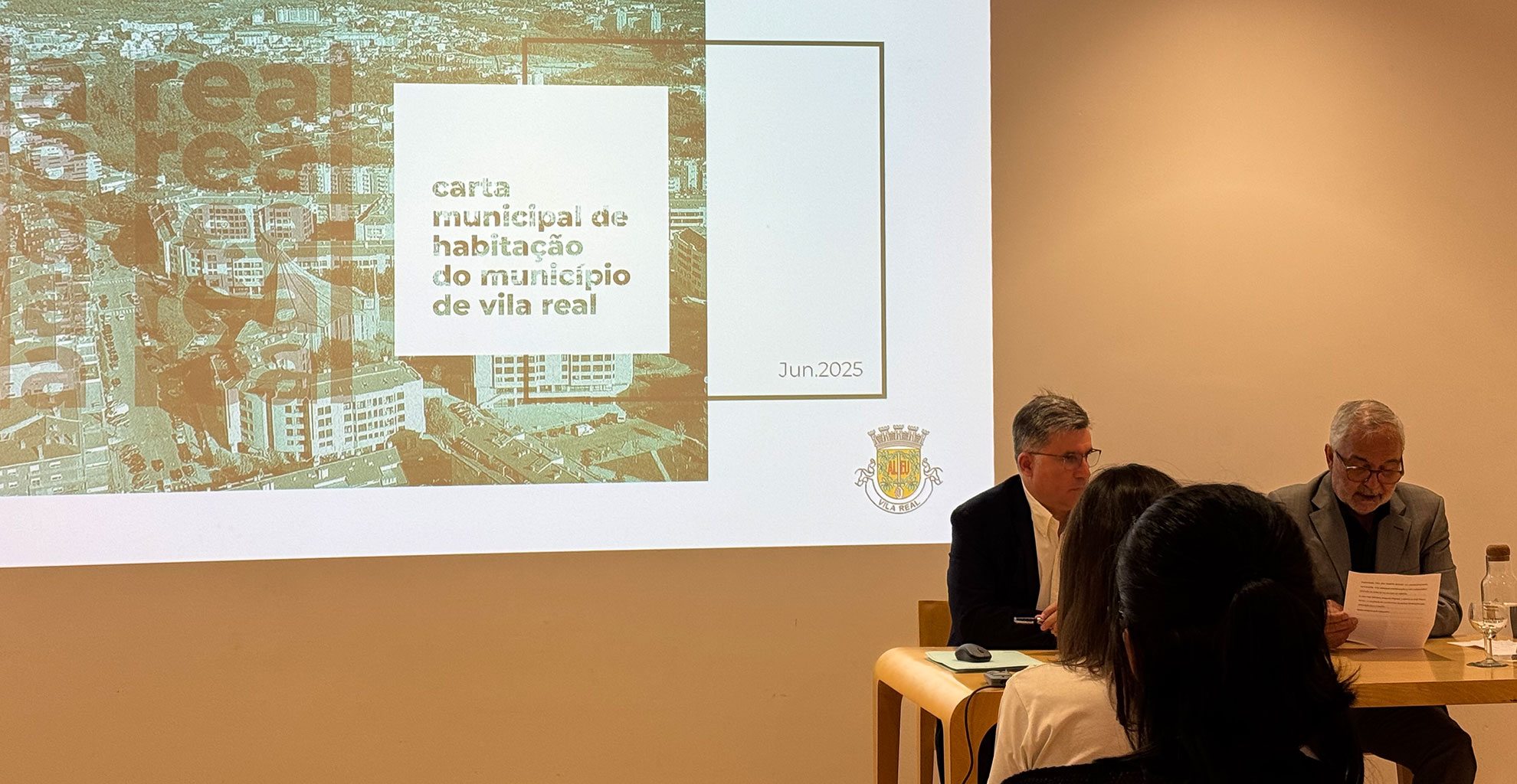 MUNICÍPIO DE VILA REAL APRESENTOU CARTA MUNICIPAL DE HABITAÇÃO