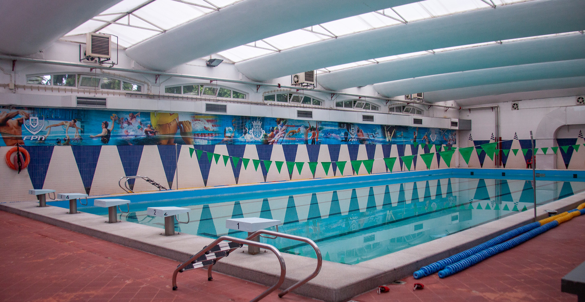 PISCINA MUNICIPAL COBERTA DE VILA REAL ESTARÁ ABERTA AO PÚBLICO NO MÊS DE AGOSTO